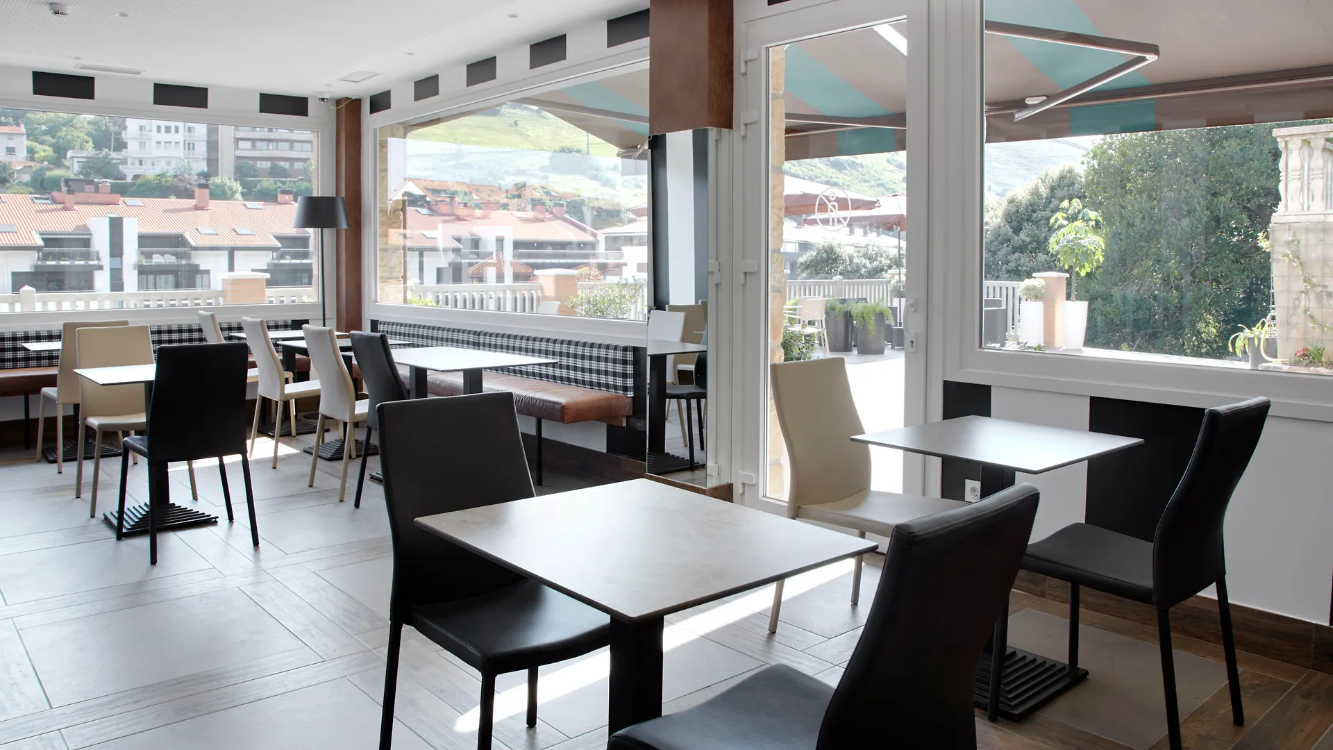 Hotel Flysch Zumaia 2*,
